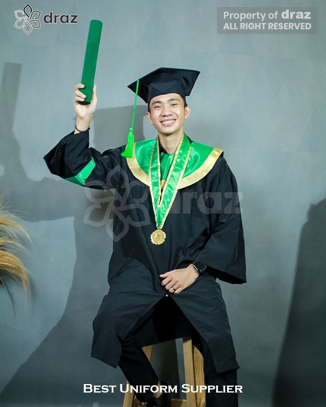 Toga Wisuda Model 2